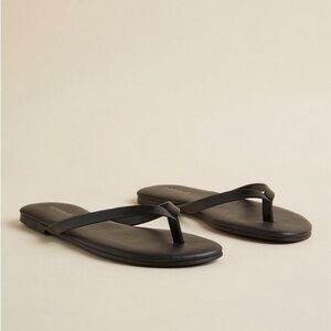 Torrid size 9 WW Sunnie Flip Flop (WW) Black